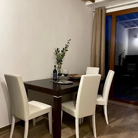 La Corte Del Sole Agroturismo Siena